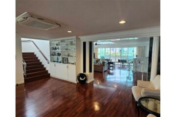 Pet Friendly - Penthouse 4 Bedrooms - High rise apartment - Asoke