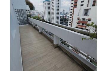 Pet Friendly - Penthouse 4 Bedrooms - High rise apartment - Asoke