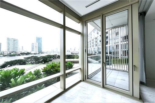 Luxury Living: Four Seasons Condo in Sathon