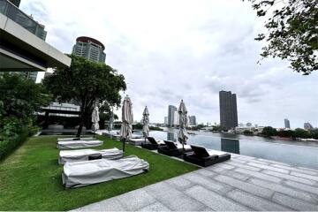 "คอนโดหรูใจกลางกรุง ลดราคาที่ Four Seasons"