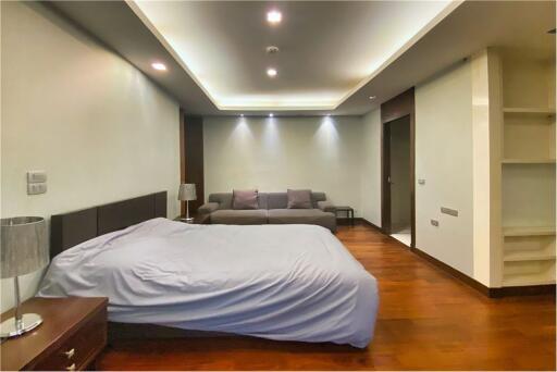 Available ! - For Rent -Modern 3 beds in private apartment Sathon - 920071001-12345