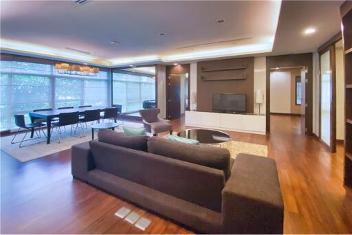 Available ! - For Rent -Modern 3 beds in private apartment Sathon