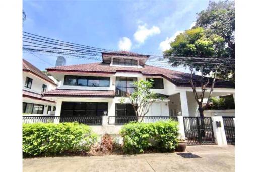 Available  - Single House - 5 Beds in Private compound Thonglor - 920071001-12339