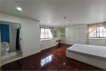 Available - new unit 3 bedrooms with big balcony - pet firendly unit - Liberty Park Comdominium Sukhumvit 23