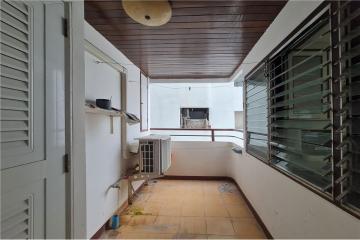 Available - new unit 3 bedrooms with big balcony - pet firendly unit - Liberty Park Comdominium Sukhumvit 23