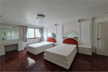 Available - new unit 3 bedrooms with big balcony - pet firendly unit - Liberty Park Comdominium Sukhumvit 23