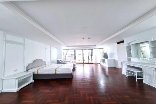 For Rent New renovated 3 Bedrooms in Sukhumvit 49