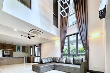 Available ! Pet-friendly - Modern house 4+1 Bedrooms in Super private compound in Sukhumvit 105 - Only 700m to  Bangkok Pattana school