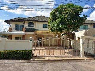 2 Story House for Sale in East Pattaya