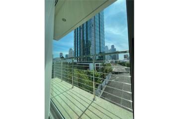 For Rent 3 bedroom 215 sqm (Renovated 2021) BTS ThongLor