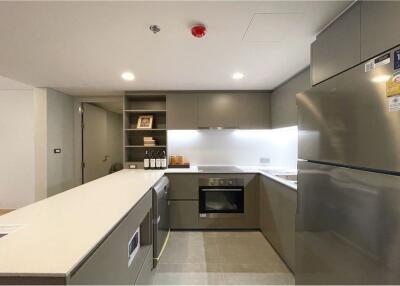 Stunning and Luxurious: Brand New 3-Bedroom Modern Fully Furnished Building in Asoke - 920071058-257