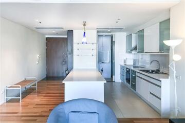 2-Bed Condo for Rent near BTS Asoke