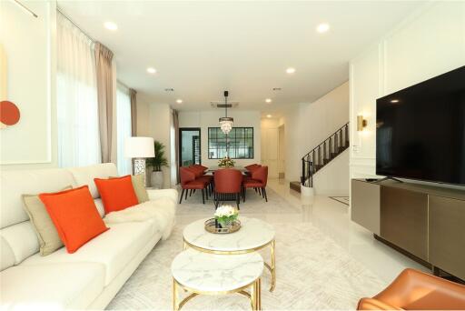 Luxury living in Nantawan Rama 9. - 920071001-12125