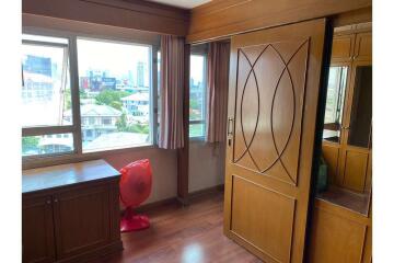 3 Bedroom 134.8Sqm Sathorn 39,000 THB ,Pets Allow