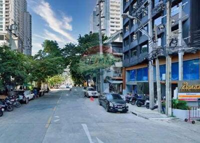 Good price, Silom Suit Condominium, next to BTS - 920071065-339