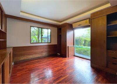 Low rise apartment in Sukhumvit 39. - 920071001-12129