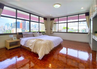 Pet Friendly 3 Bedrooms : Comfort & City Views" Sukhumvit 31