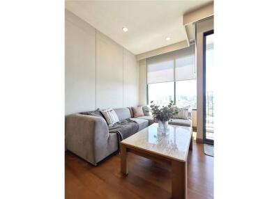 High-floor 4-bedroom unit at The Parco Condominium