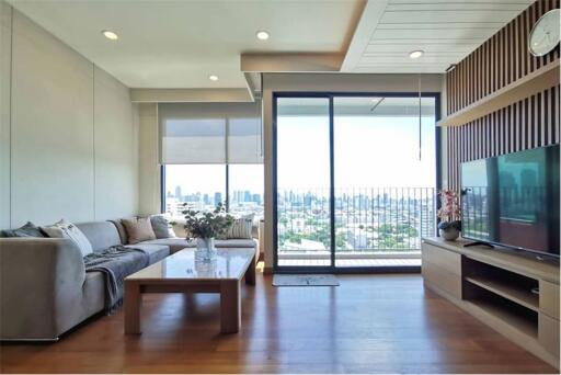 High-floor 4-bedroom unit at The Parco Condominium - 920071001-12142