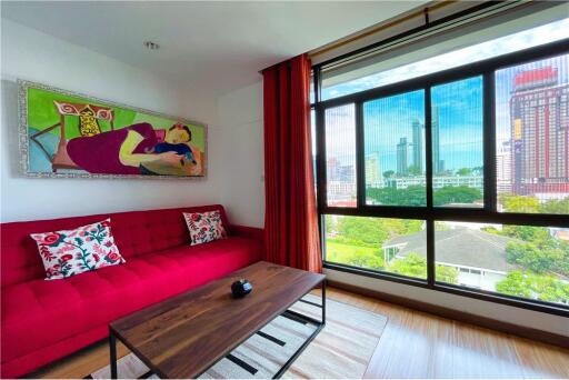 For Rent Stunning 4Beds Penthouse in Baan Ananda