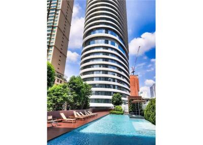 Stunning 2BR/2BA Condo in Bangkok