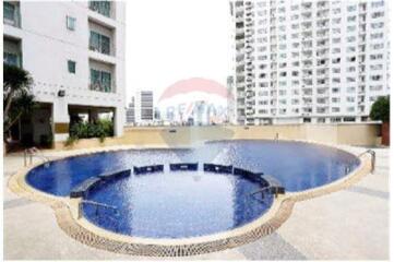 For Rent Pet Friendly 2 Bedrooms in Phrom Phong