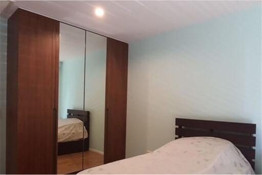 For Rent: Spacious 2 Bedroom Apartment at The Legend Saladaeng