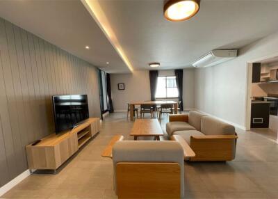 Pet friendly new renovated spacious 2+1 bedrooms in Asoke - 920071001-11820