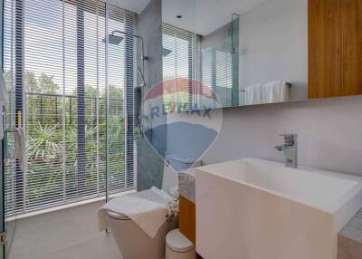 Botanica Grand Avenue 4Bedroom 5 Bathroom Luxury Villa in Phuket, Layan Beach