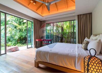 La Collin Luxury sea view villa in Layan.