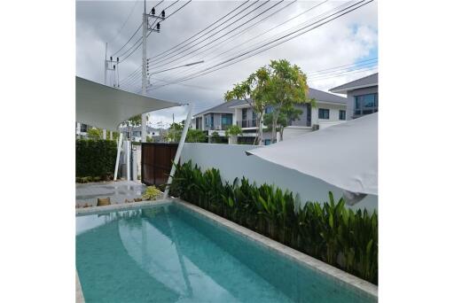 THALANG LUXURY 4 BEDROOMS POOL VILLA