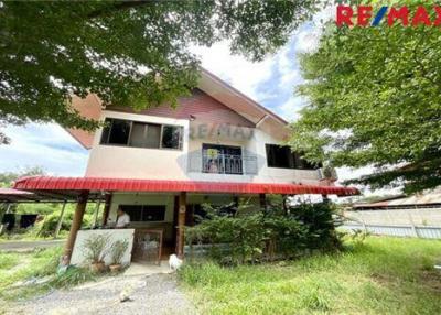 1,478 Sqm. Land listed for ฿ 3,300,000.