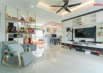 180 Sqm., 3 Beds, 3 Baths House listed for ฿ 9,900,000.