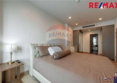 56 Sqm., 1 Bed, 1 Bath Condo listed for ฿ 4,900,000.
