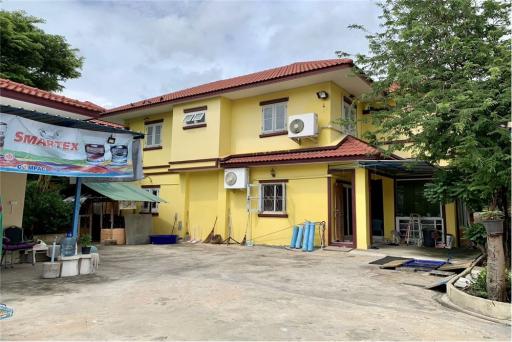 432 Sqm., 3 Beds, 2 Baths House listed for ฿ 6,000,000.