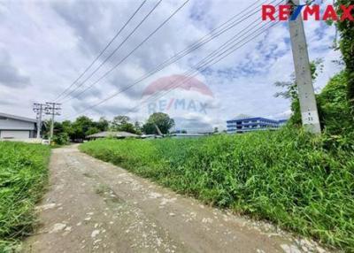 2,136 Sqm. Land listed for ฿ 56,000,000.