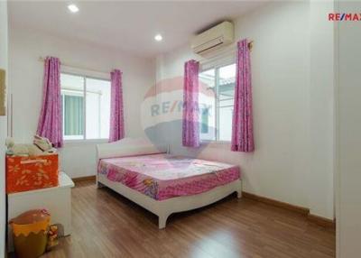 176 Sqm., 3 Beds, 3 Baths House listed for ฿ 5,190,000.