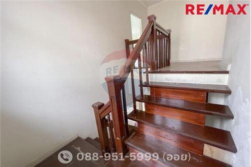 227 Sqm., 3 Beds, 3 Baths Townhouse listed for ฿ 4,990,000.