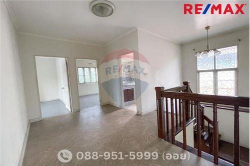 227 Sqm., 3 Beds, 3 Baths Townhouse listed for ฿ 4,990,000.