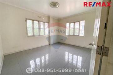 227 Sqm., 3 Beds, 3 Baths Townhouse listed for ฿ 4,990,000.