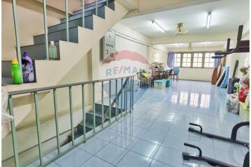 250 Sqm., 3 Beds, 3 Baths Townhouse listed for ฿ 4,900,000.