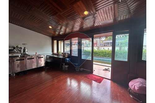 Excellent Investment Opportunity-Thai House Style in Bophut, Koh Samui