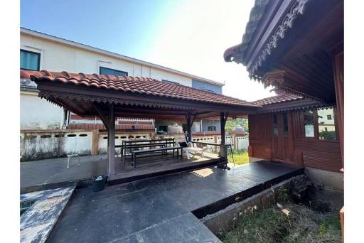 Excellent Investment Opportunity at a Very Good Price!  Thai House Style in Prime area of Bophut, Koh Samui - Renovation Potential! - 920121001-1721