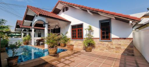 East Pattaya House with 3Beds for Sale