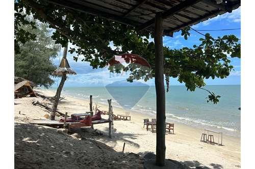 Land for Sale Walkable to Ban Ro Beach in Tha Sala - 920121001-1730