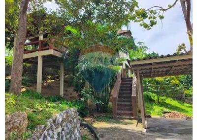 Urgently Available - Private house for sale in Lamai