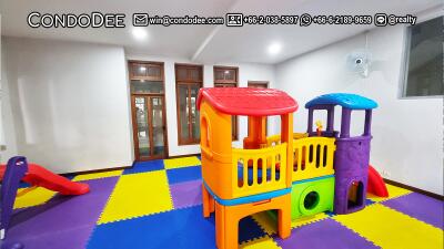 Large Pet-Friendly Condo Ekkamai