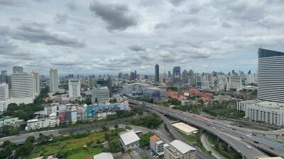 New Loft Condo Rama 9