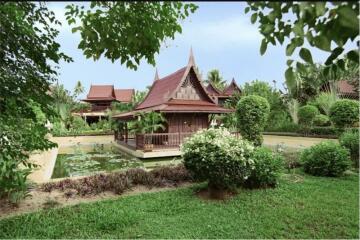 FOR SALE: Traditional Thai Resort Villa @ Bophut