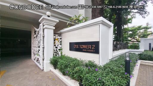 Bangkok 3-Bedroom Condo Prompong